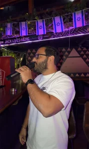 שחר חן ילווה את המשתתפים במידה וירצו וישיר איתם