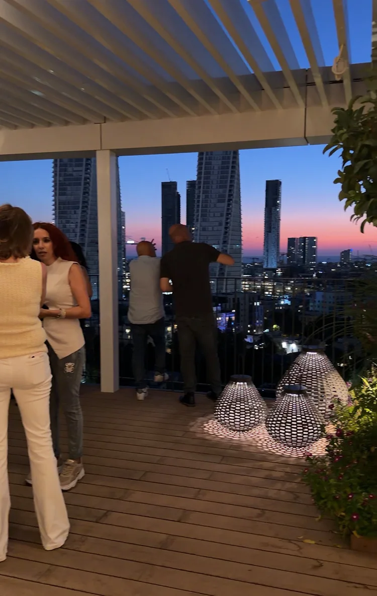 אווירת לילה נעימה אווירת לילה נעימה